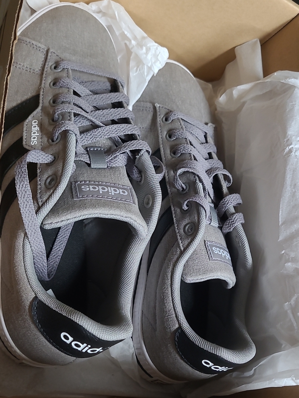 adidas Men’s Grey Casual Sneakers